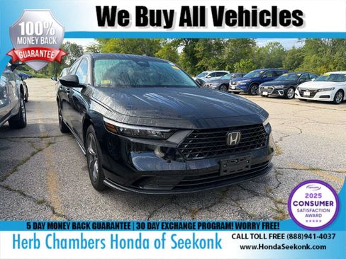 Used 2024 Honda Accord EX image 10