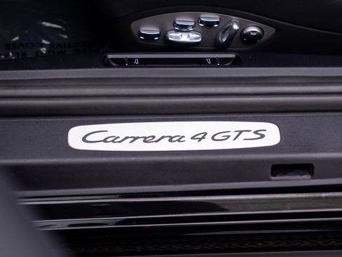 Certified 2019 Porsche 911 Carrera 4 GTS AWD/4WD image 17