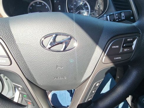 Used 2017 Hyundai Santa Fe Sport AWD/4WD image 12
