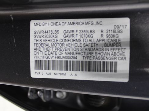 Used 2018 Honda Accord Touring image 48