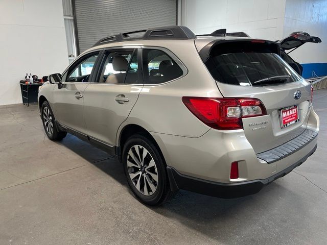 Used 2016 Subaru Outback 2.5i Limited AWD/4WD image 5