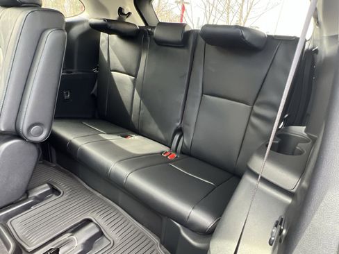 New 2026 Toyota Highlander Platinum image 22