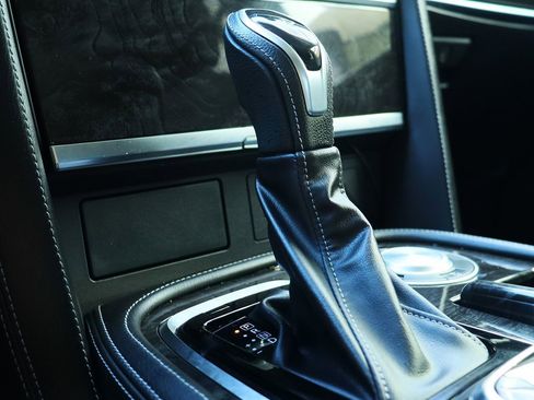 Used 2022 INFINITI QX80 Luxe w/ All-Season Package image 55