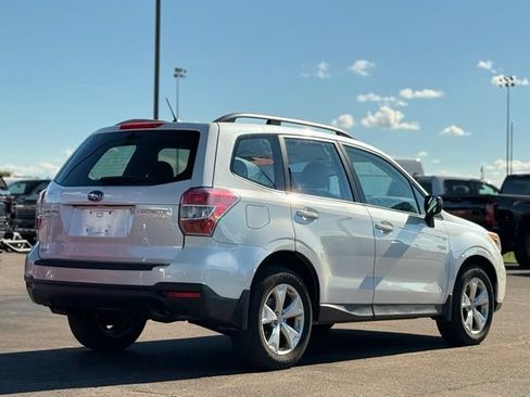 Used 2015 Subaru Forester 2.5i w/ Alloy Wheel Package AWD/4WD image 33