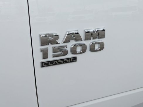 Used 2022 RAM 1500 Tradesman w/ Chrome Appearance Group AWD/4WD image 22