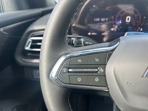 New 2026 Chevrolet Traverse High Country image 18