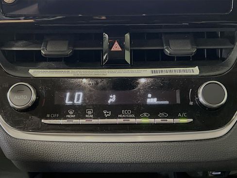 Used 2024 Toyota Corolla LE FWD image 26