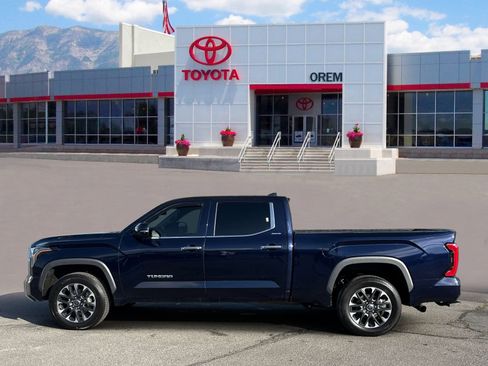 Used 2024 Toyota Tundra Limited AWD/4WD image 6