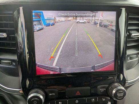 Used 2024 RAM 1500 Laramie image 17