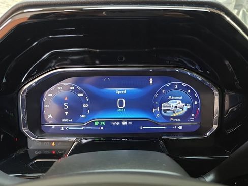 Used 2025 Chevrolet Silverado 2500 LT w/ Z71 Chrome Sport Edition image 27