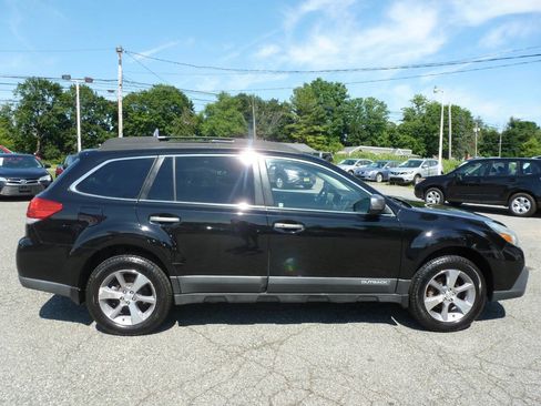 Used 2013 Subaru Outback 2.5i Limited AWD/4WD image 4