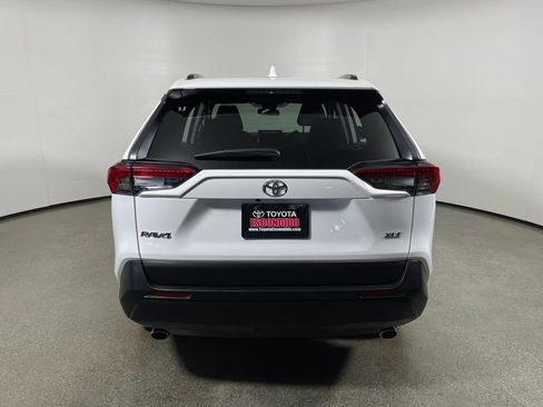 Certified 2025 Toyota RAV4 XLE FWD image 4