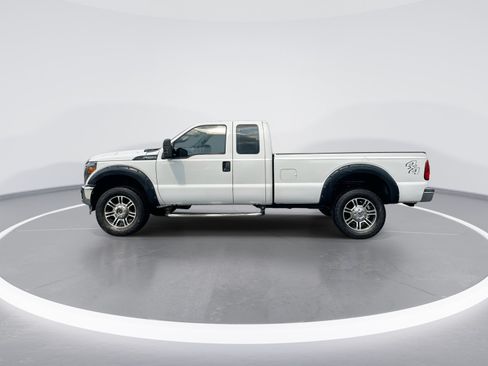 Used 2014 Ford F250 XL w/ Power Equipment Group AWD/4WD image 6