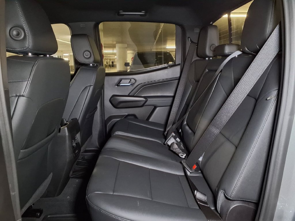 Used 2026 GMC Canyon Elevation w/ Convenience Package RWD image 12