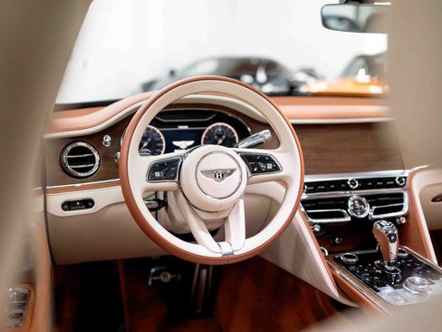 Used 2022 Bentley Flying Spur W12 AWD/4WD image 83