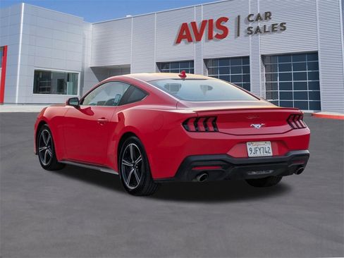 Used 2024 Ford Mustang Premium image 9