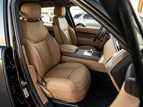 New 2026 Land Rover Range Rover SE AWD/4WD image 35