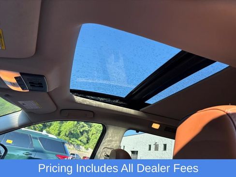 Used 2024 Nissan Pathfinder Platinum w/ Cargo Package AWD/4WD image 11