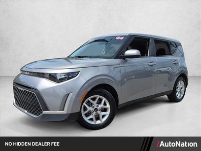 Used 2024 Kia Soul LX w/ Option Group 015