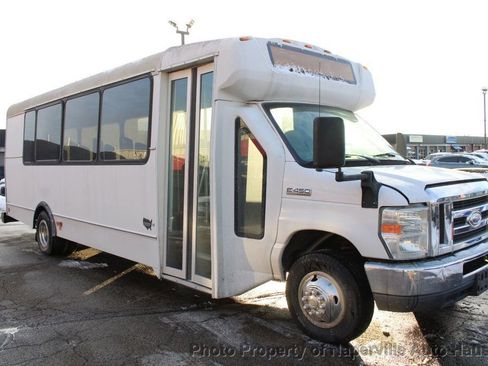 Used 2016 Ford E-450 and Econoline 450 Super Duty w/ Shuttle Bus Prep Package image 2