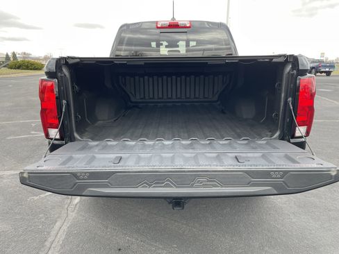 Certified 2023 Chevrolet Colorado LT w/ LT Convenience Package II AWD/4WD image 24