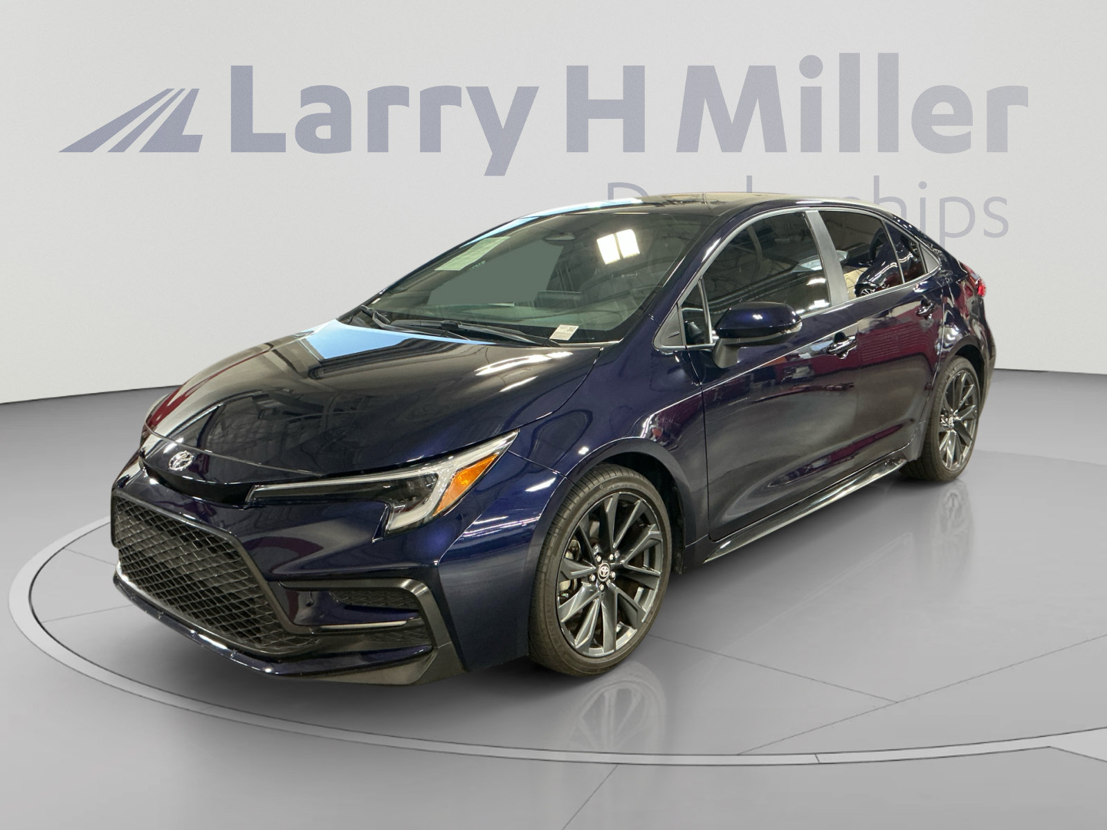 Used 2024 Toyota Corolla SE FWD image 1