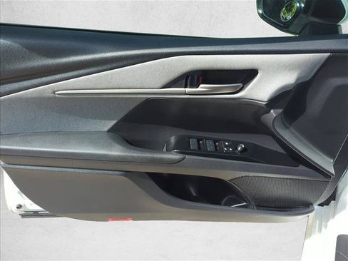 Used 2025 Toyota Camry LE FWD image 11