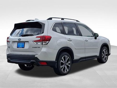 Used 2021 Subaru Forester Limited image 6