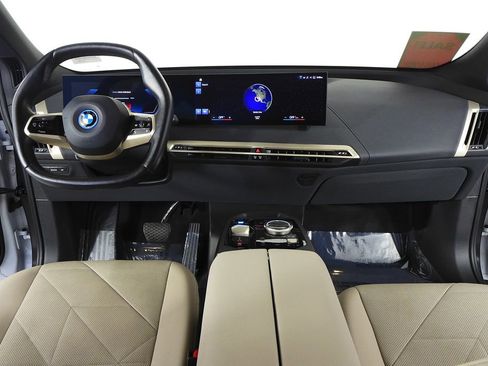 Used 2023 BMW iX xDrive50 w/ Sport Package image 24