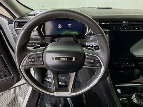 Used 2023 Jeep Grand Cherokee 4WD 4xe image 23