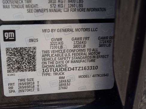 Used 2026 GMC Sierra 1500 SLT AWD/4WD image 24