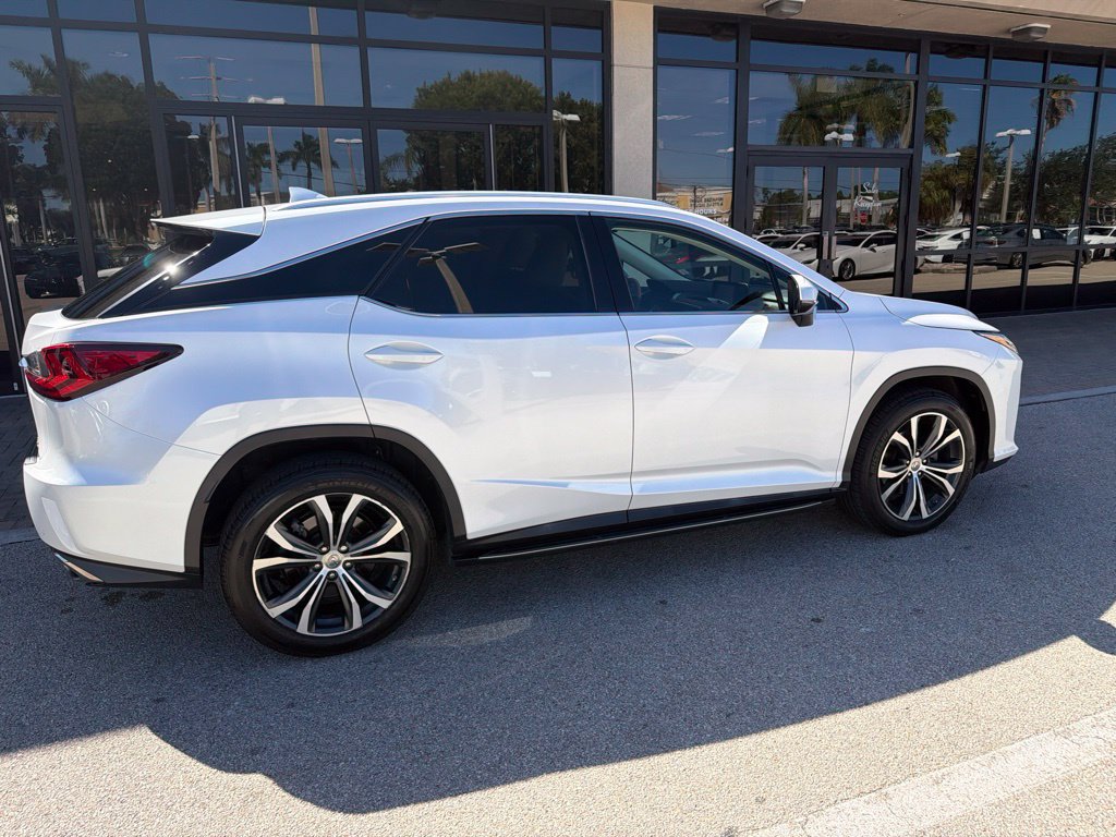 Used 2017 Lexus RX 350 FWD w/ Premium Package image 4