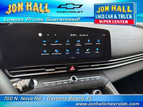 Used 2023 Hyundai Elantra Limited image 26