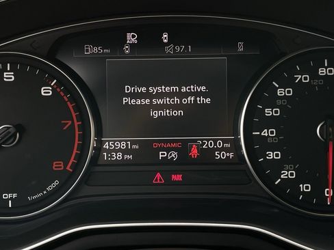 Used 2021 Audi A4 2.0T Premium image 15