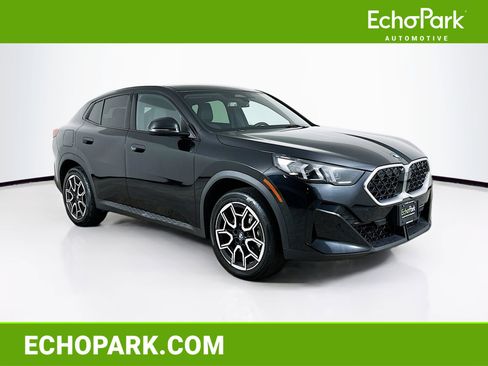 Used 2025 BMW X2 xDrive28i image 1