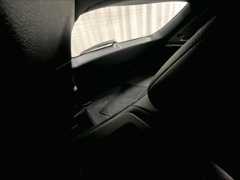 Used 2024 Chevrolet Equinox EV LT image 17