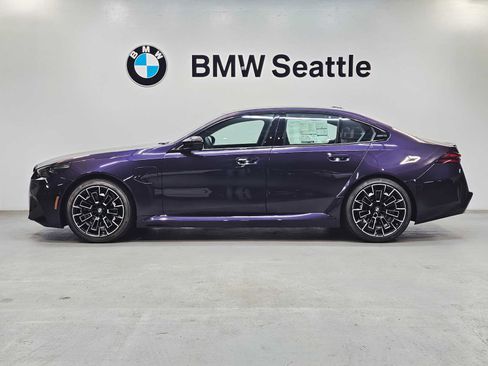 New 2026 BMW M5 w/ Executive Package image 3