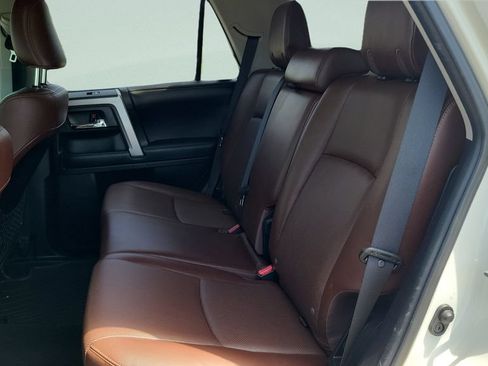 Used 2016 Toyota 4Runner Limited RWD image 10