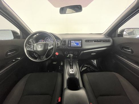 Used 2022 Honda HR-V Sport image 11
