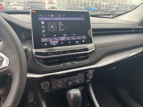 Used 2022 Jeep Compass Trailhawk image 5