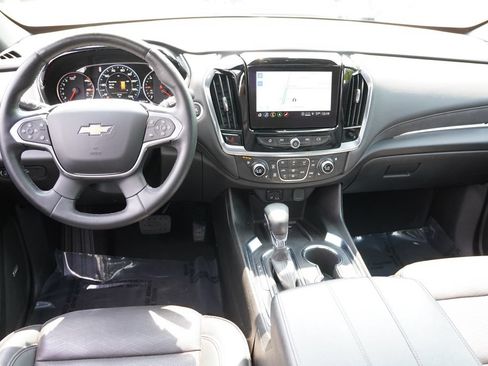 Used 2023 Chevrolet Traverse High Country AWD/4WD image 22
