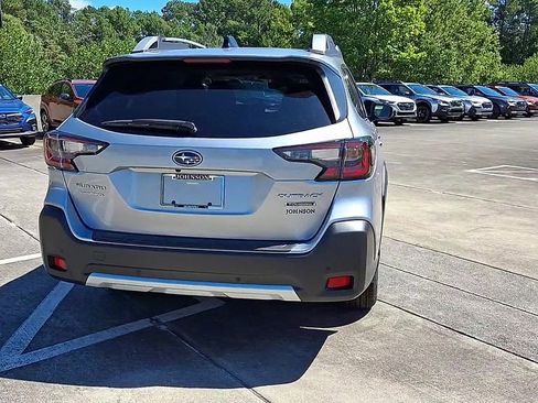 New 2025 Subaru Outback Touring w/ Popular Package #2 image 7