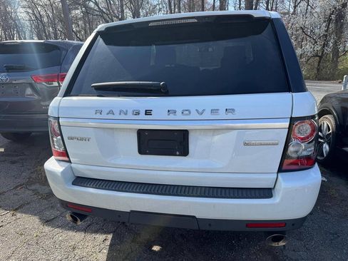 Used 2013 Land Rover Range Rover Sport HSE LUX w/ Luxury Interior Pkg image 11