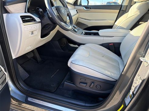 Used 2021 Hyundai Palisade Limited image 9