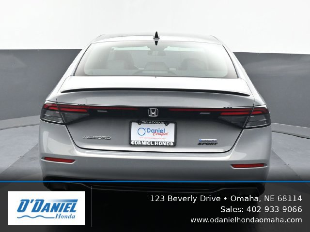 Used 2024 Honda Accord Sport image 5