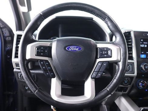 Used 2018 Ford F150 Lariat w/ Heavy-Duty Payload Package AWD/4WD image 13