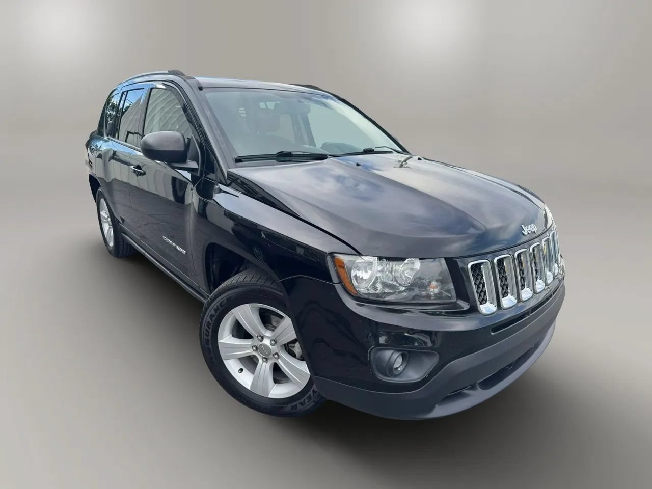 Used 2016 Jeep Compass Sport w/ Power Value Group FWD image 2