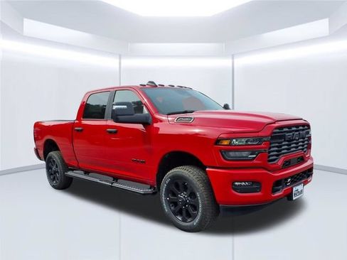 New 2026 RAM 2500 Big Horn AWD/4WD image 22