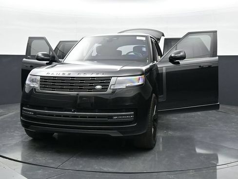 Used 2024 Land Rover Range Rover Autobiography AWD/4WD image 45