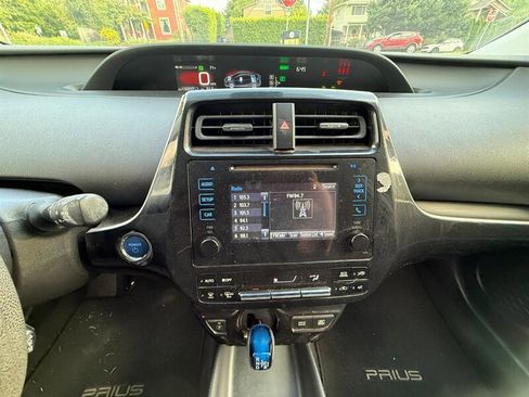 Used 2018 Toyota Prius Two w/ Prius Two Safety Plus Package image 14